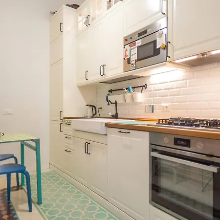 Elizabeth In Barberini Appartement *