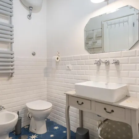 Elizabeth In Barberini * Rome